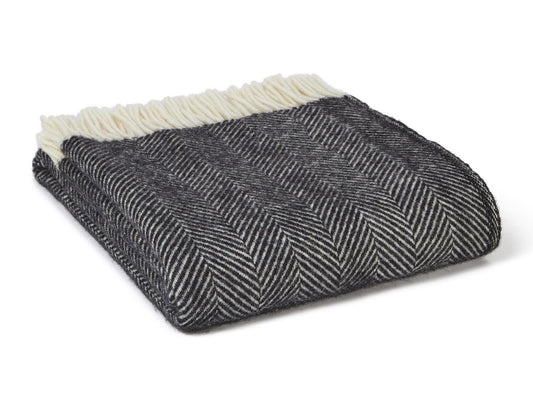 Herringbone Pure New Wool Throw - Black - White Bear Furnishings