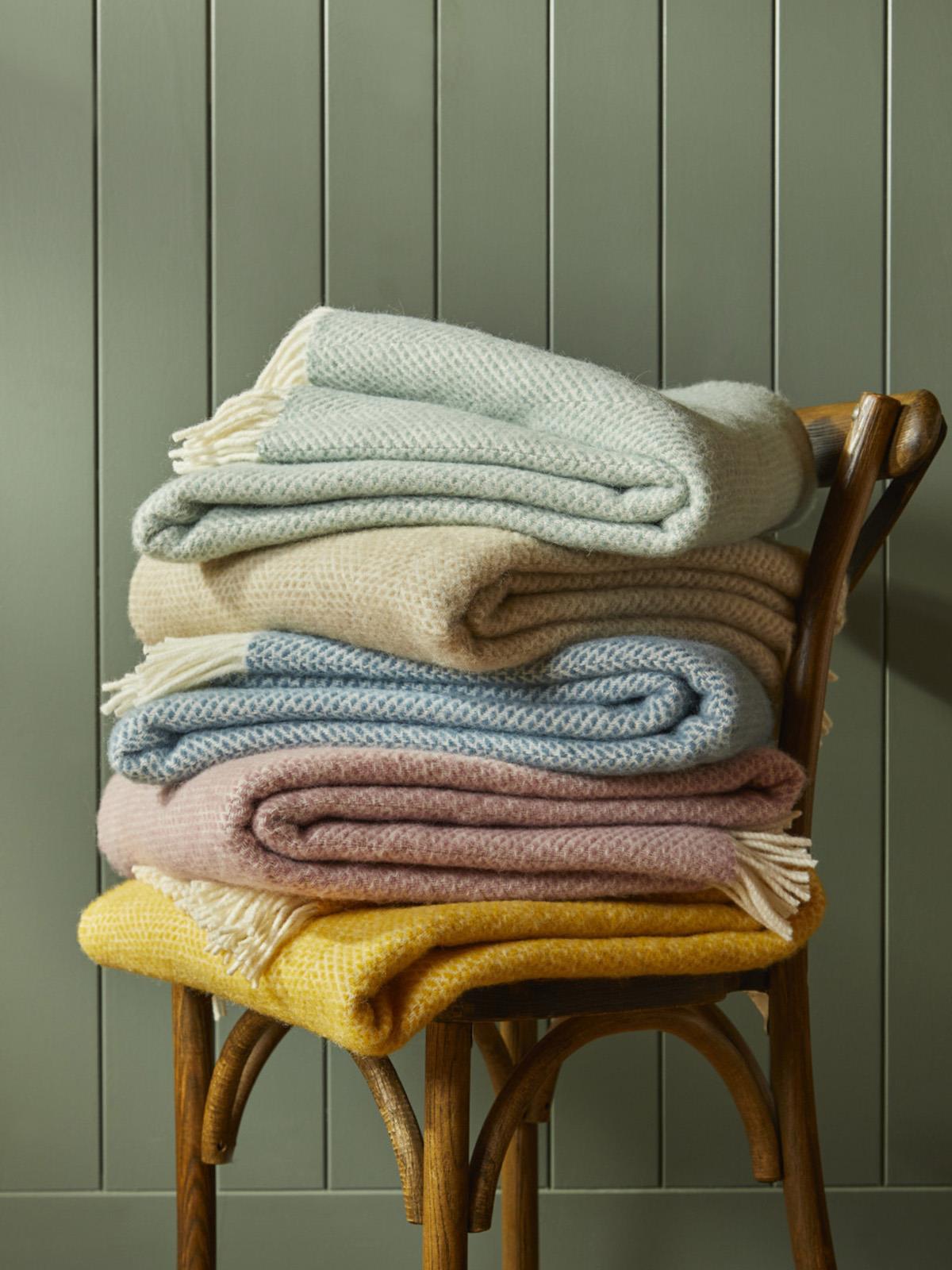 Honeycomb Pure New Wool Throw - Oatmeal - White Bear Furnishings