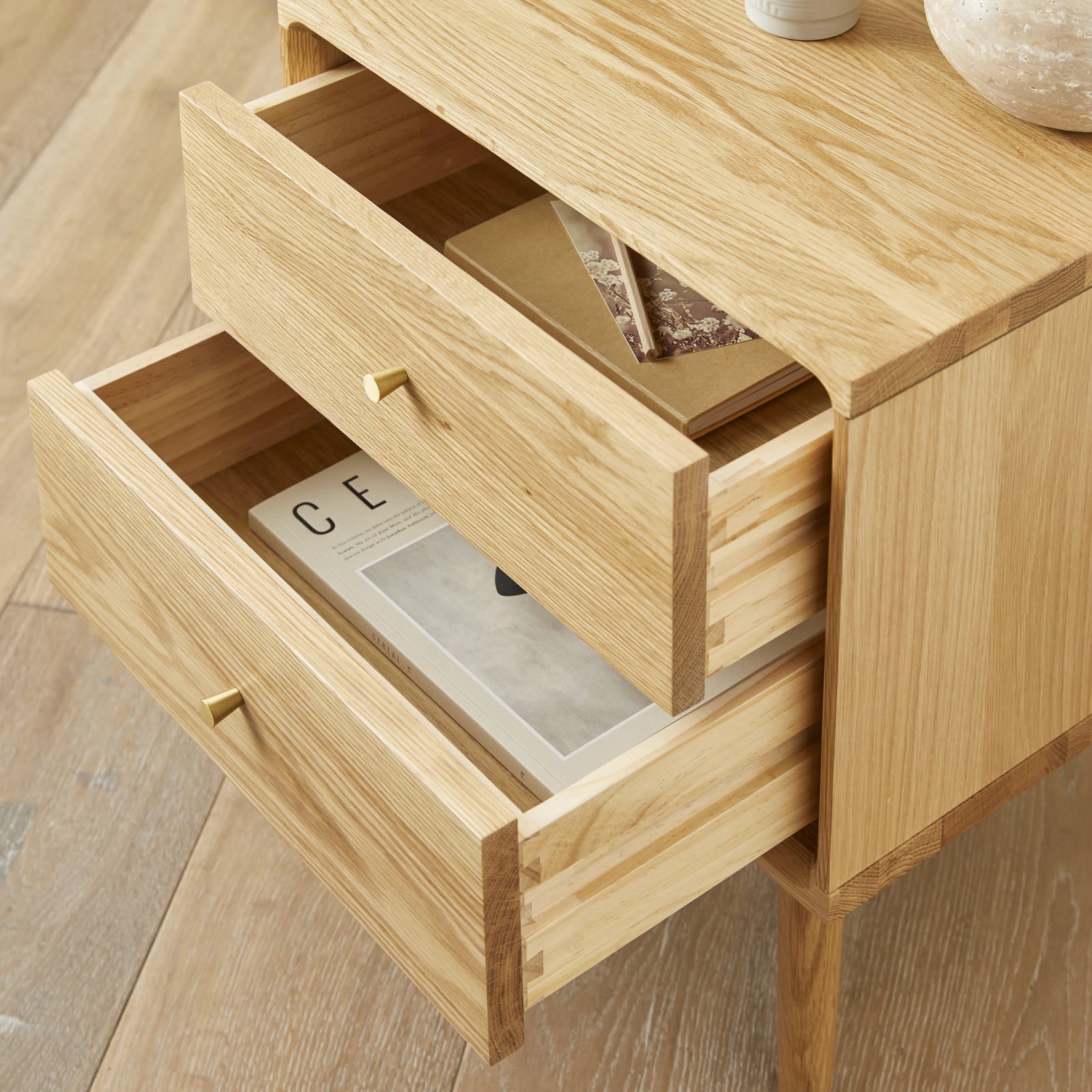 Fishe & Lilly Wright Oak Bedside Table - White Bear Furnishings