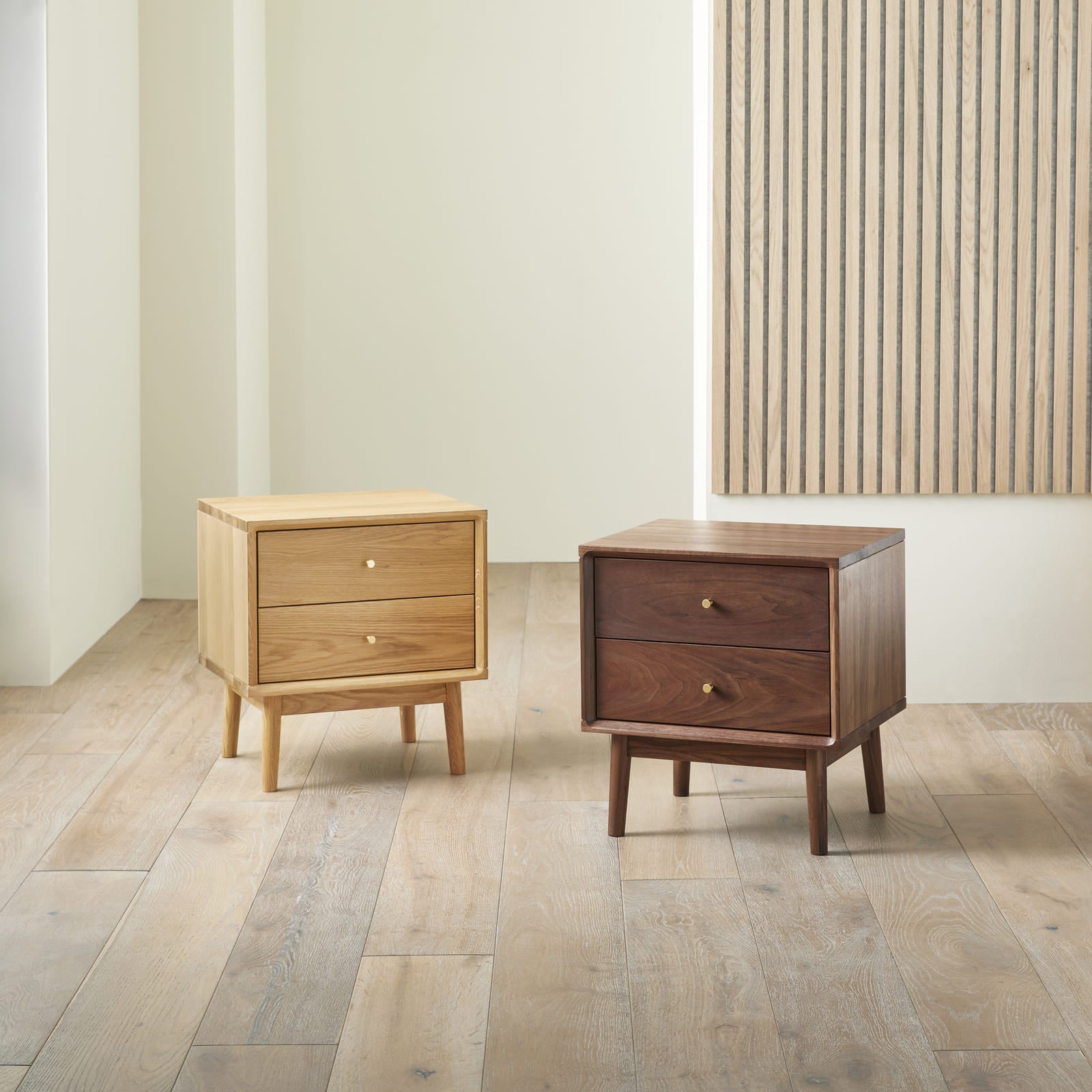 Fishe & Lilly Wright Oak Bedside Table - White Bear Furnishings