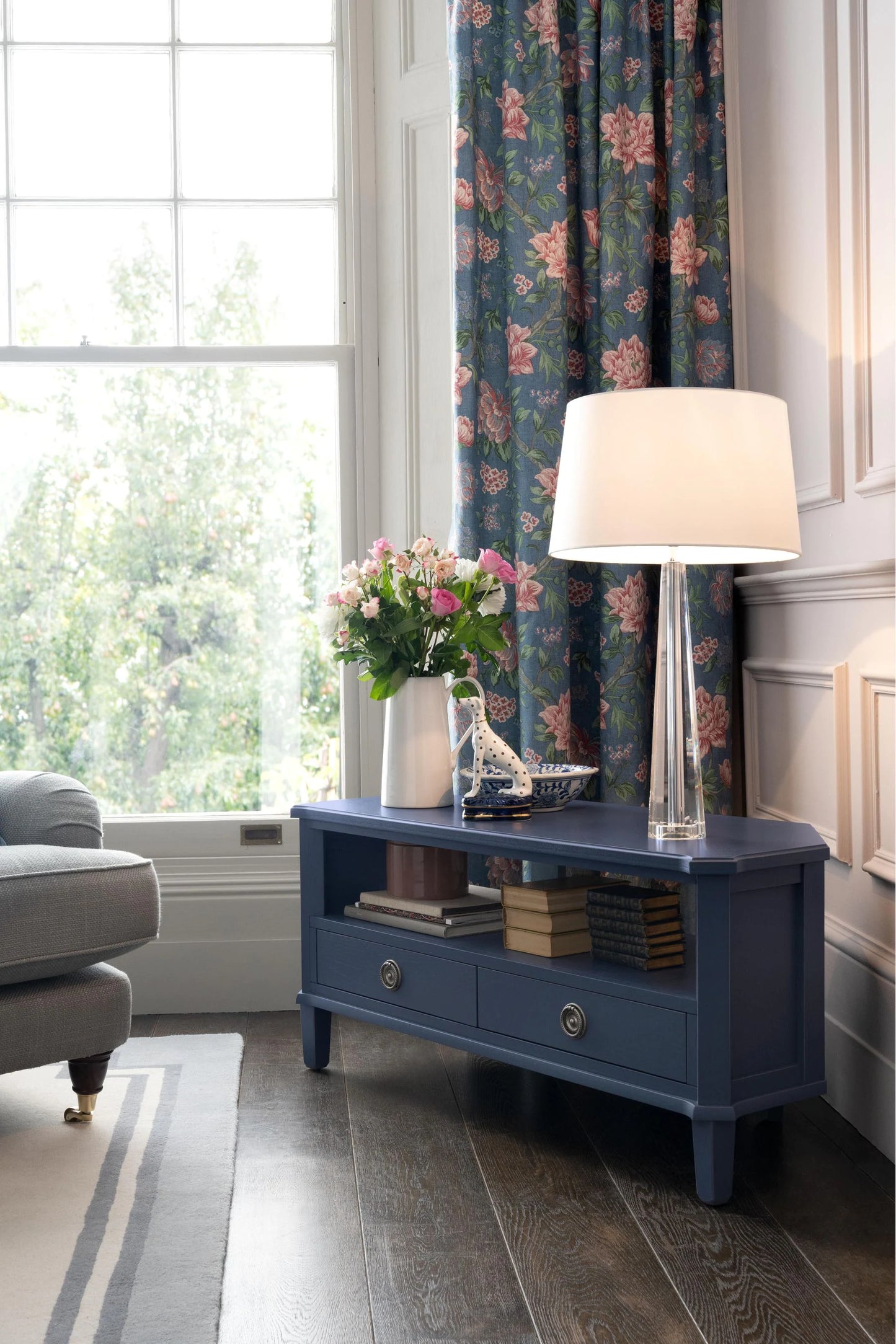 Laura Ashley Henshaw 2 Drawer Corner TV Unit