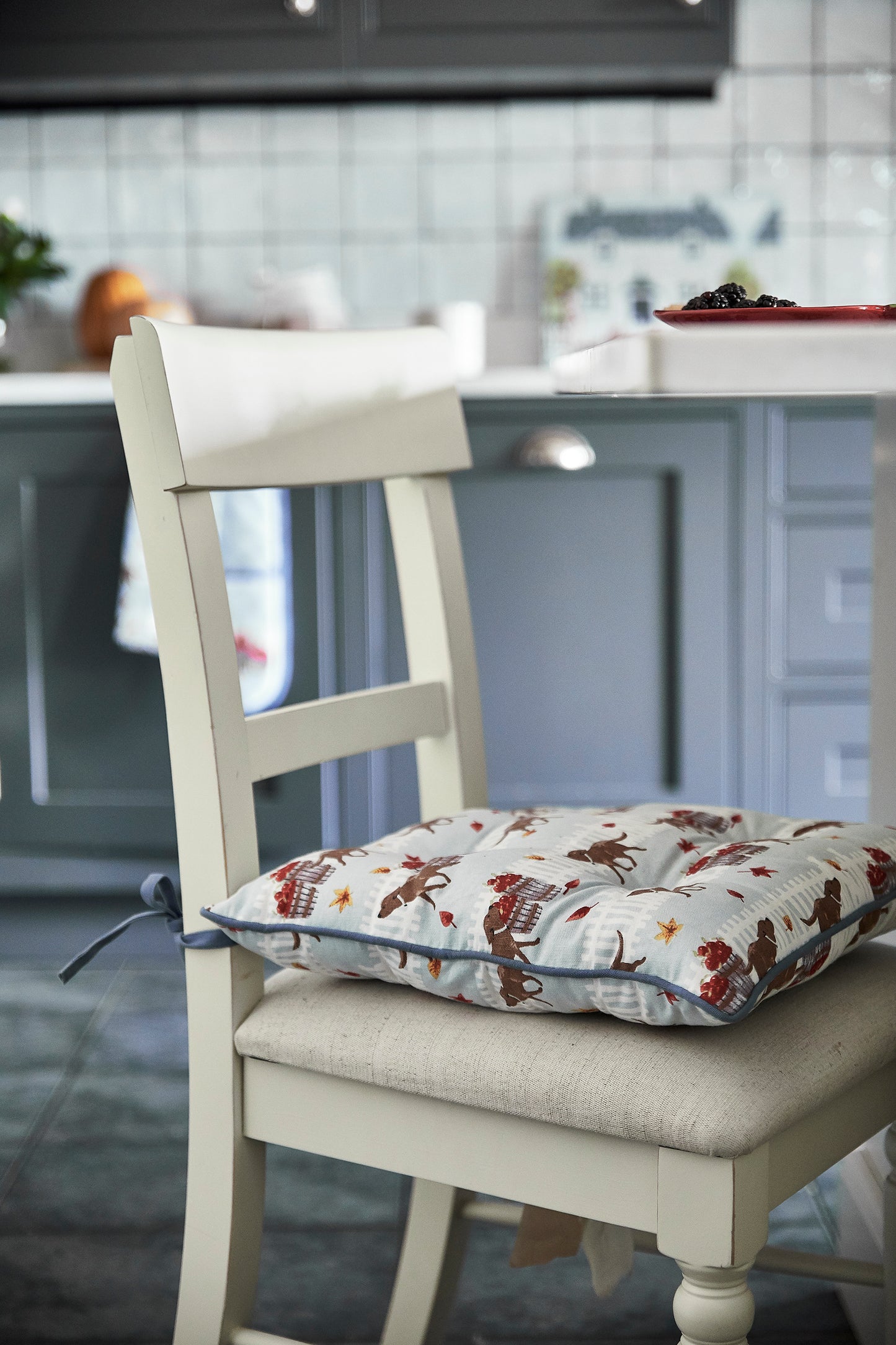 Laura Ashley Dorset Pair of Upholstered Dining Chairs in White - 3691949 - White Bear Furnishings