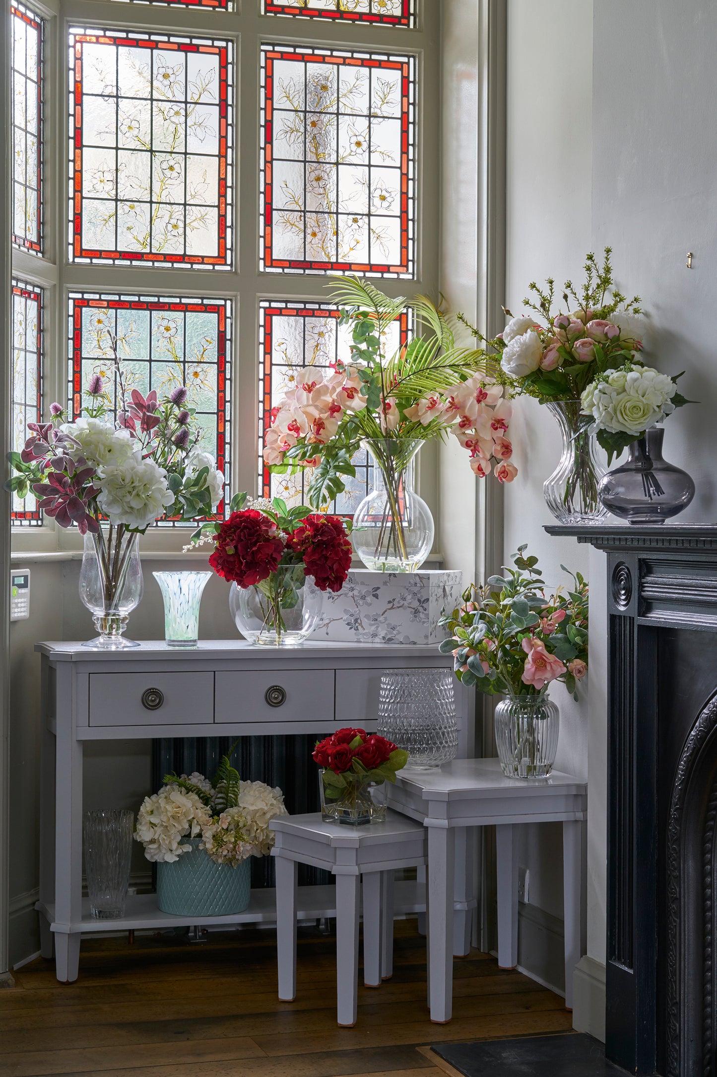 Laura Ashley Henshaw 3 Drawer Console Table