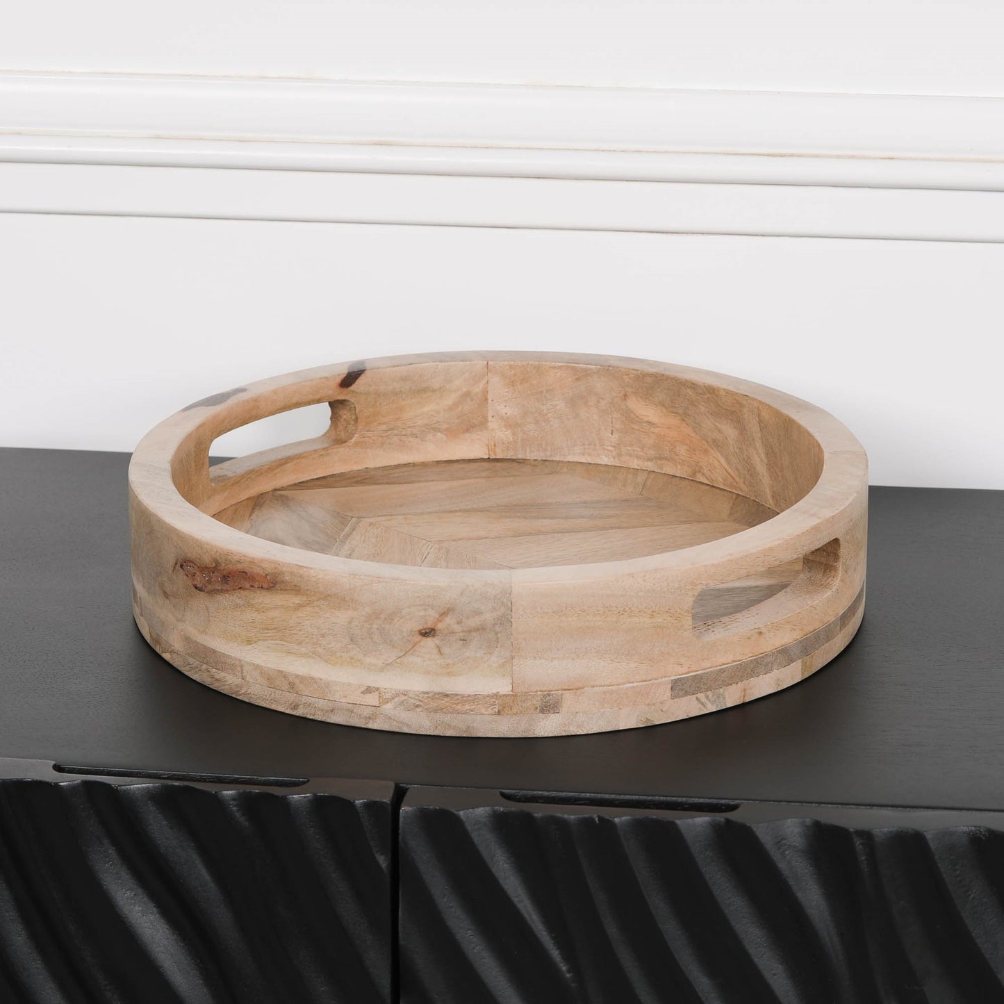 Handcrafted Round 30cm Wooden Tray - GMA008