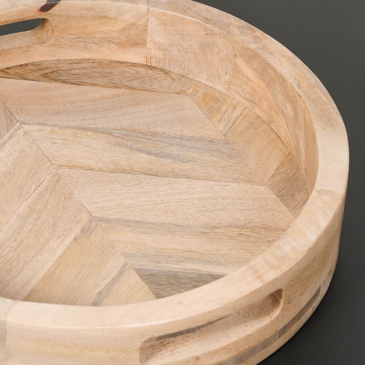 Handcrafted Round 30cm Wooden Tray - GMA008