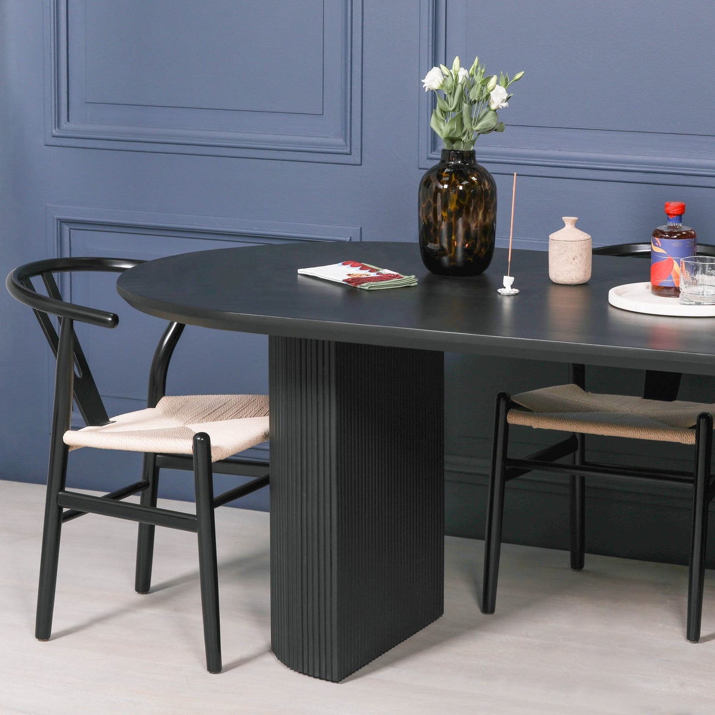 Handcrafted Black Painted Acacia Fluted Oval Dining Table - GMF155