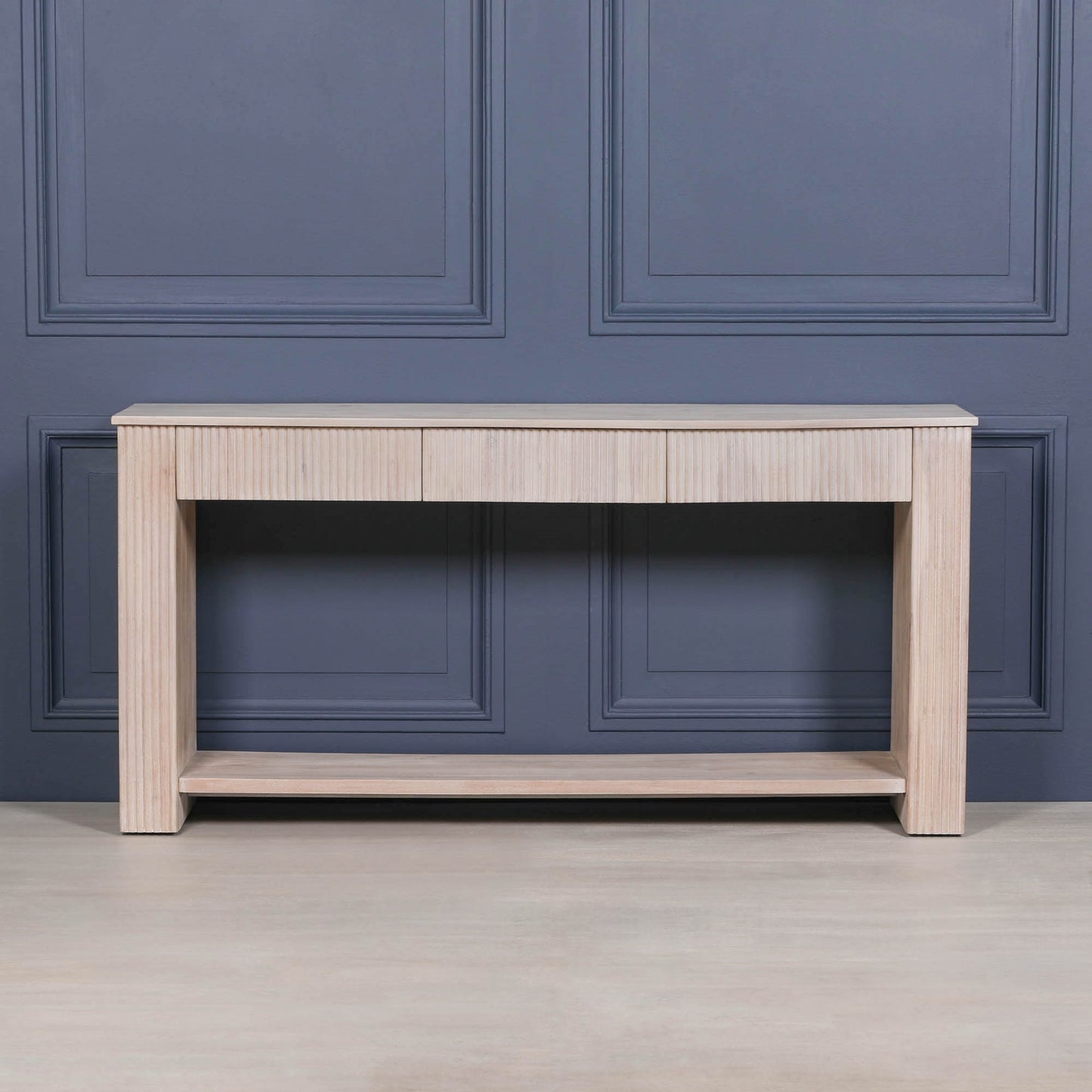 Handcrafted Blanche Acacia Fluted Console Table – GMF590