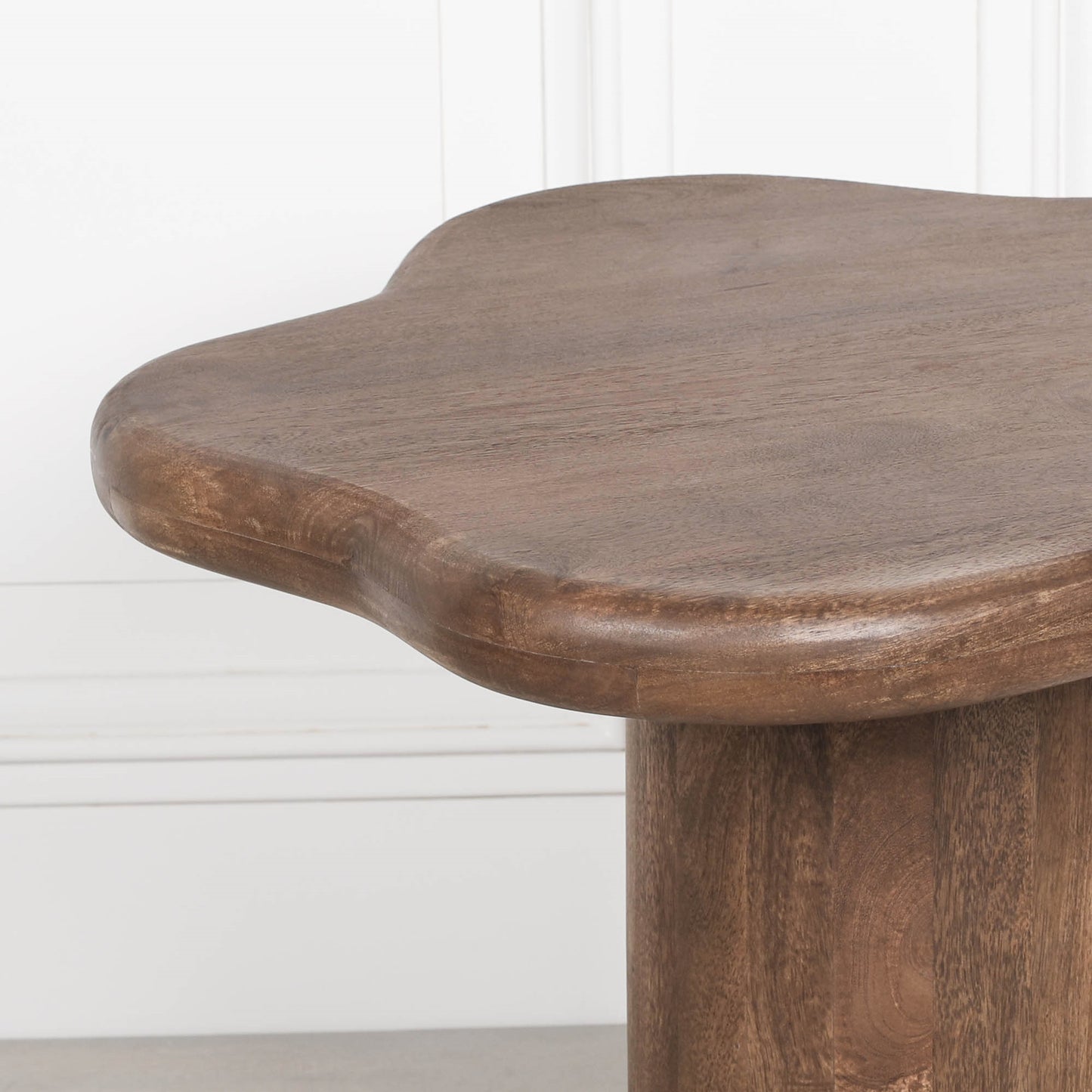 Dark Wooden Pebble Side Table – GMF711