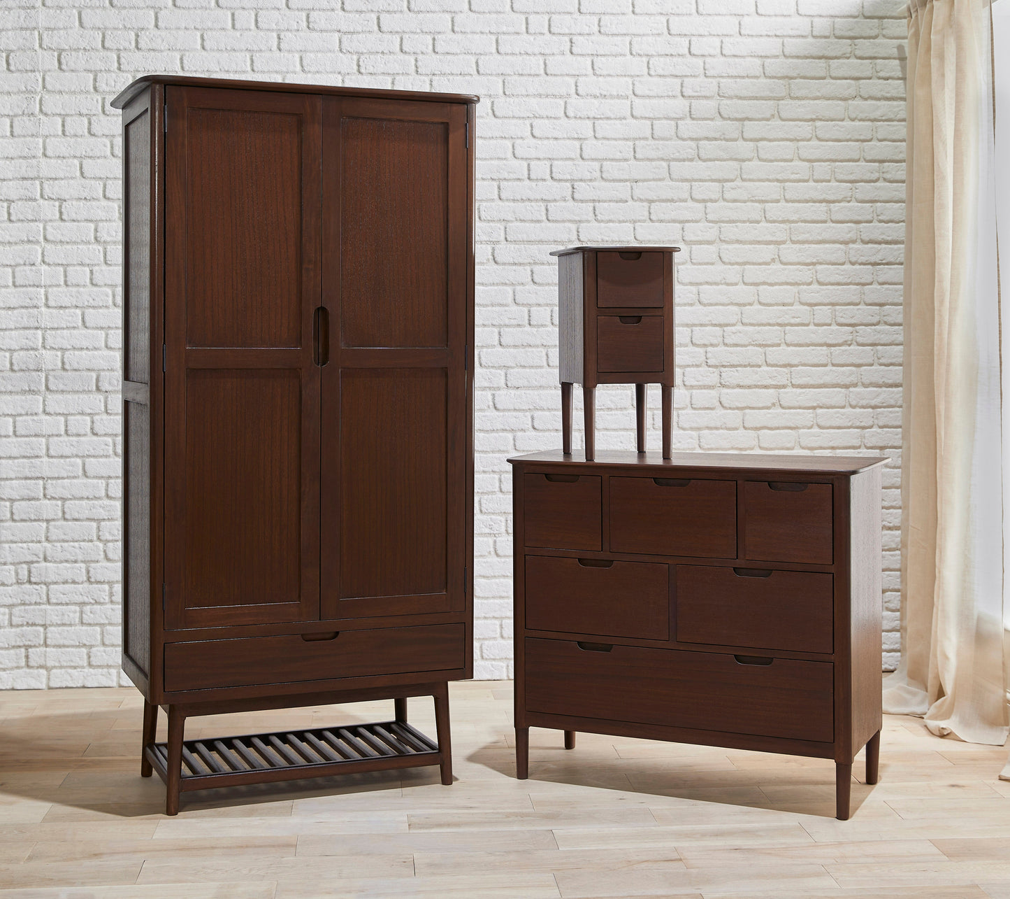 Fishe & Lilly Norway Walnut Wardrobe