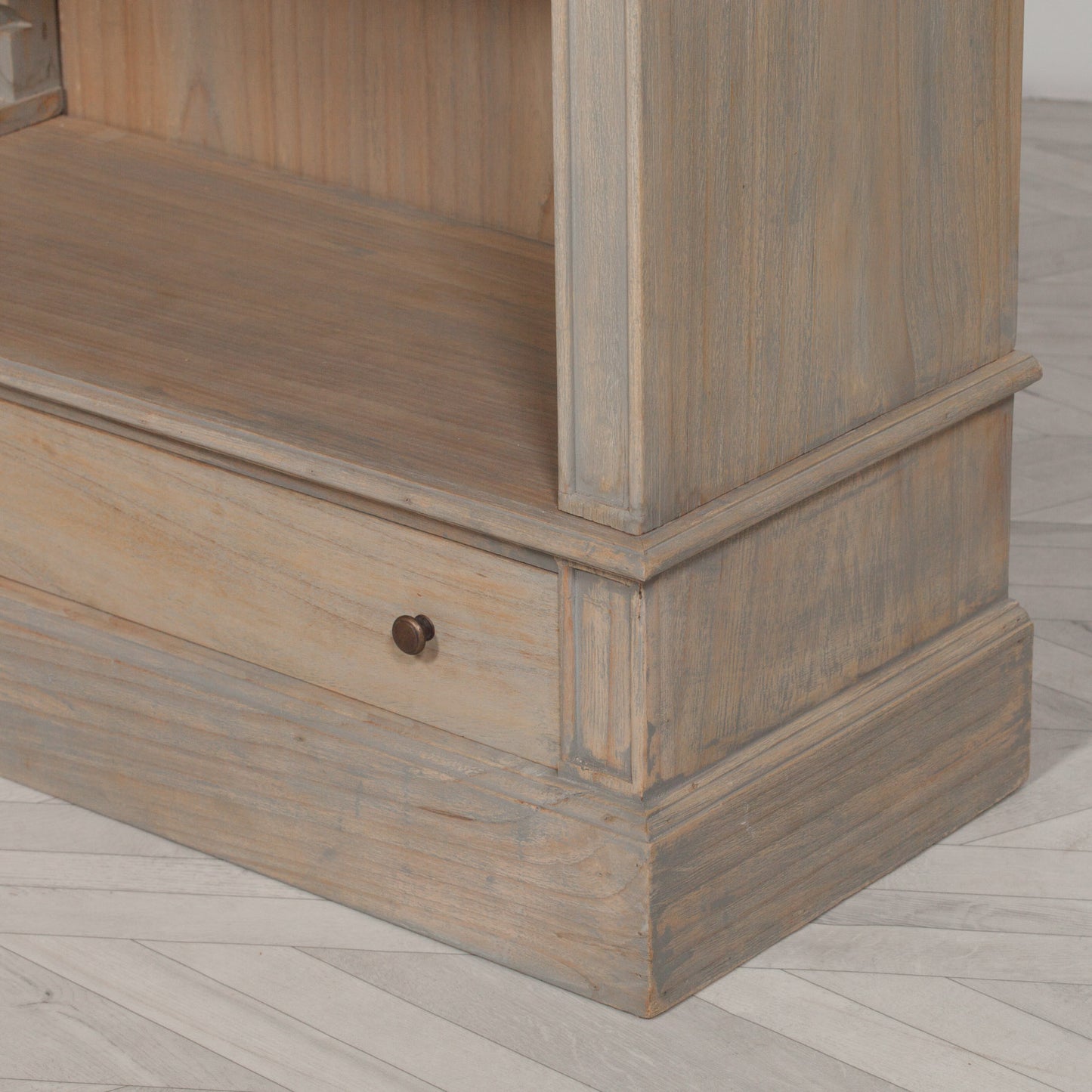 Handcrafted Large Rustic White Cedar Bookcase with Ladder - WFA51