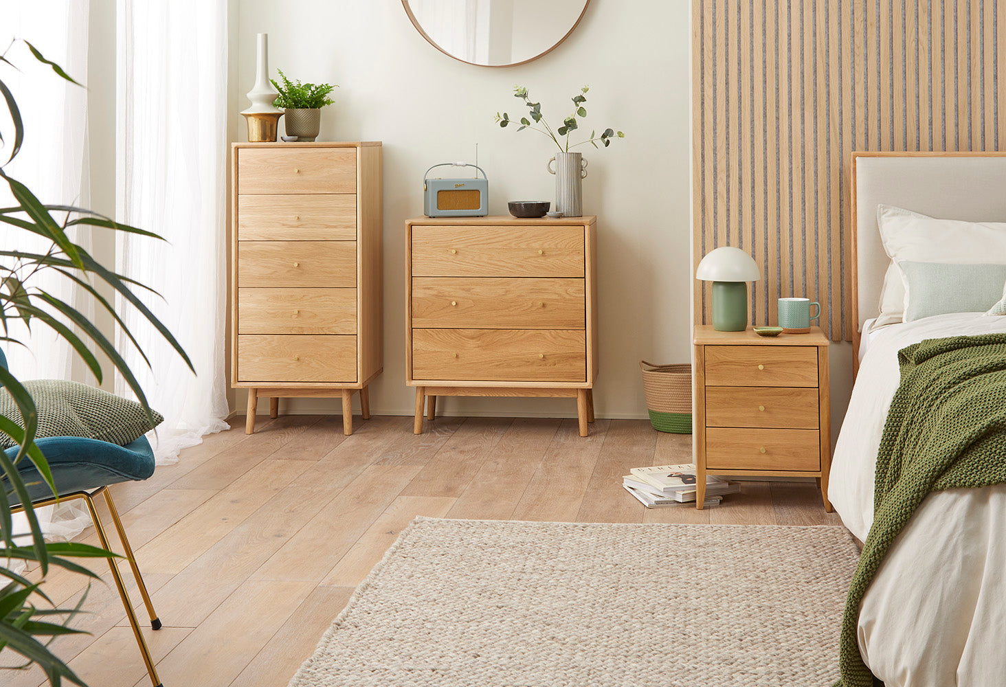 Fishe & Lilly Wright Oak 3 Drawer Bedside Table - White Bear Furnishings