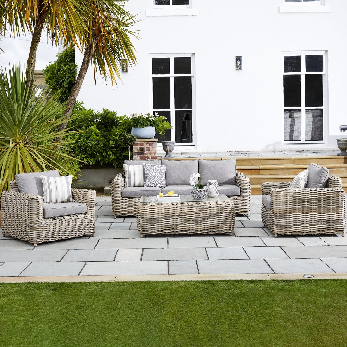 Amalfi Outdoor 5 Seater Garden Living Set - 22947
