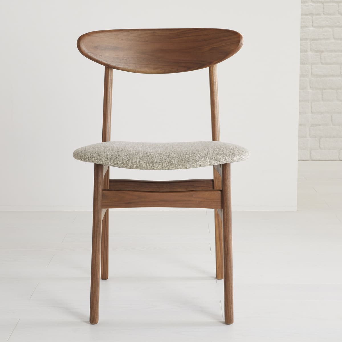 Fishe & Lilly  Walnut Dining Chair (Set of 2) - White Bear Furnishings