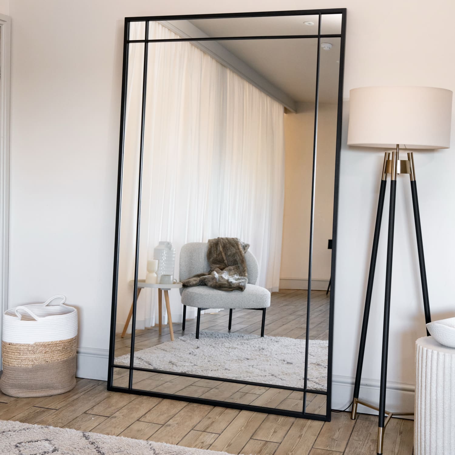 Aimi - Full Length Black Metal Rectangle Window Mirror - 200cm x 120cm - White Bear Furnishings