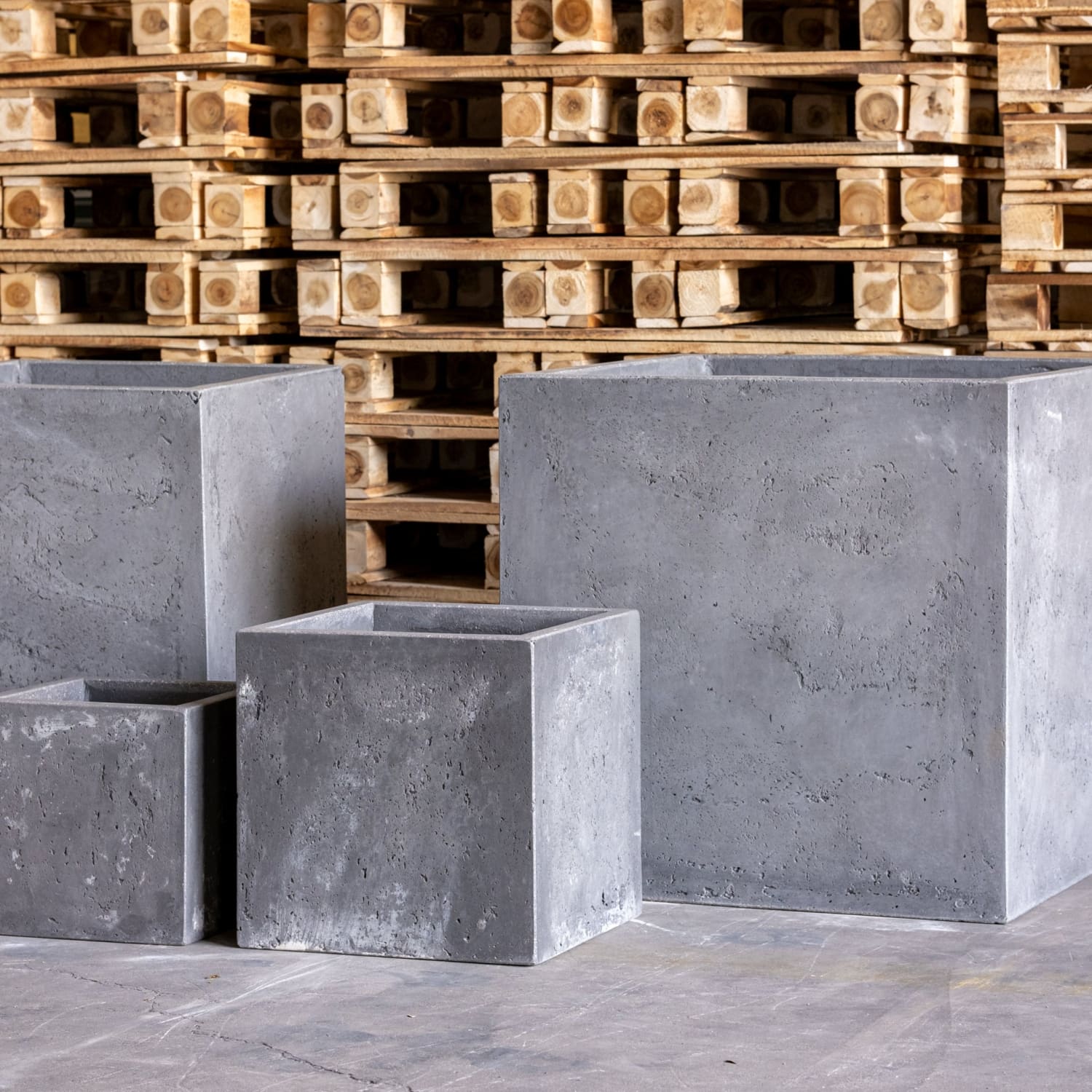 Cubrosa | Onyx Dusk – 85cm Extra Extra Large Concrete Square Planter – 459L Block Plant Pot - White Bear Furnishings