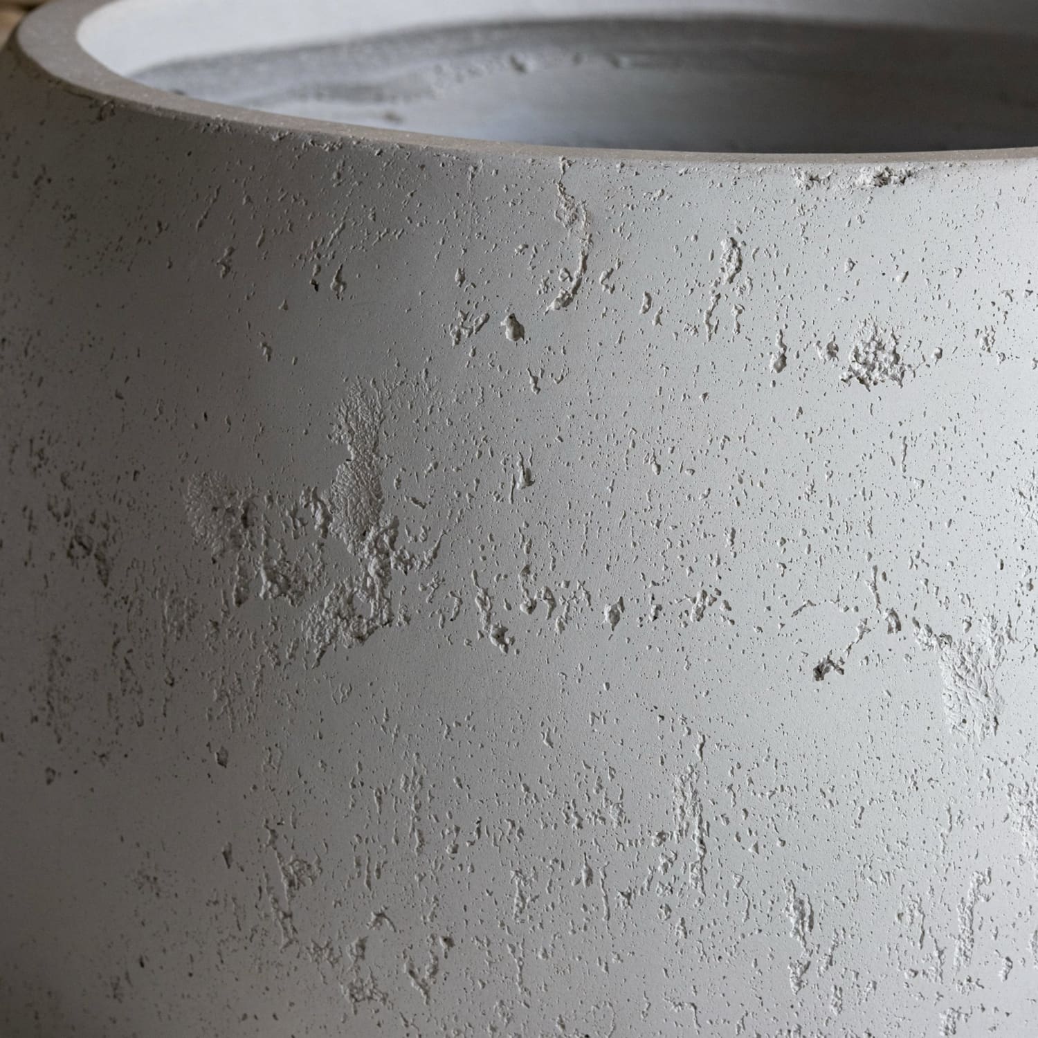 Orbello | White Mist – 70cm Extra Large Concrete Sphere Planter – 207L Round Plant Pot - White Bear Furnishings