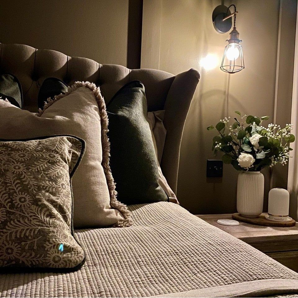 Montgomery Wall Light - White Bear Furnishings