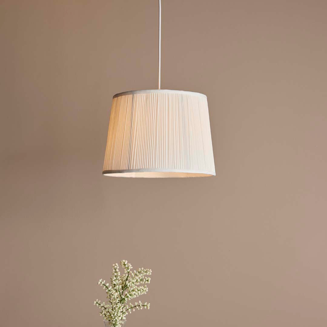 Pennington 25x21 Ivory Shade - White Bear Furnishings