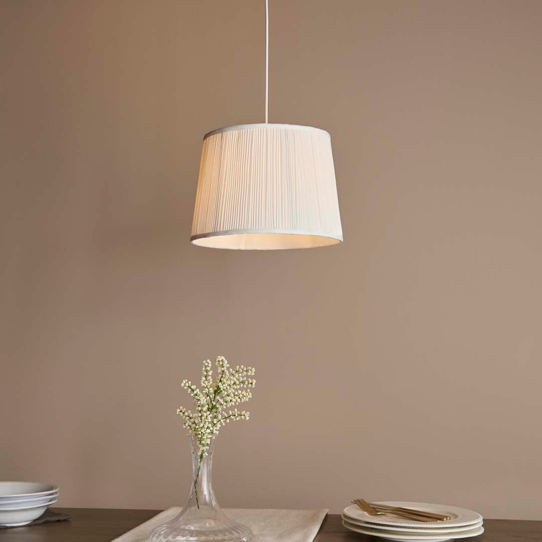 Pennington 25x21 Ivory Shade - White Bear Furnishings