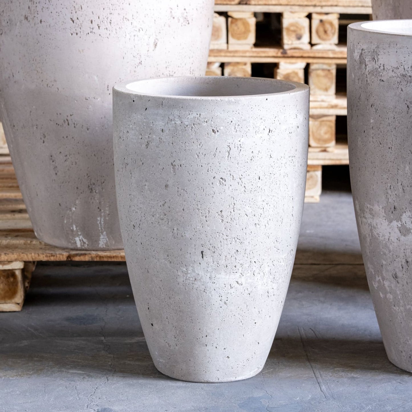 Vessara | Truffle – 68cm Extra Large Tall Concrete Planter – 61L Round Plant Pot