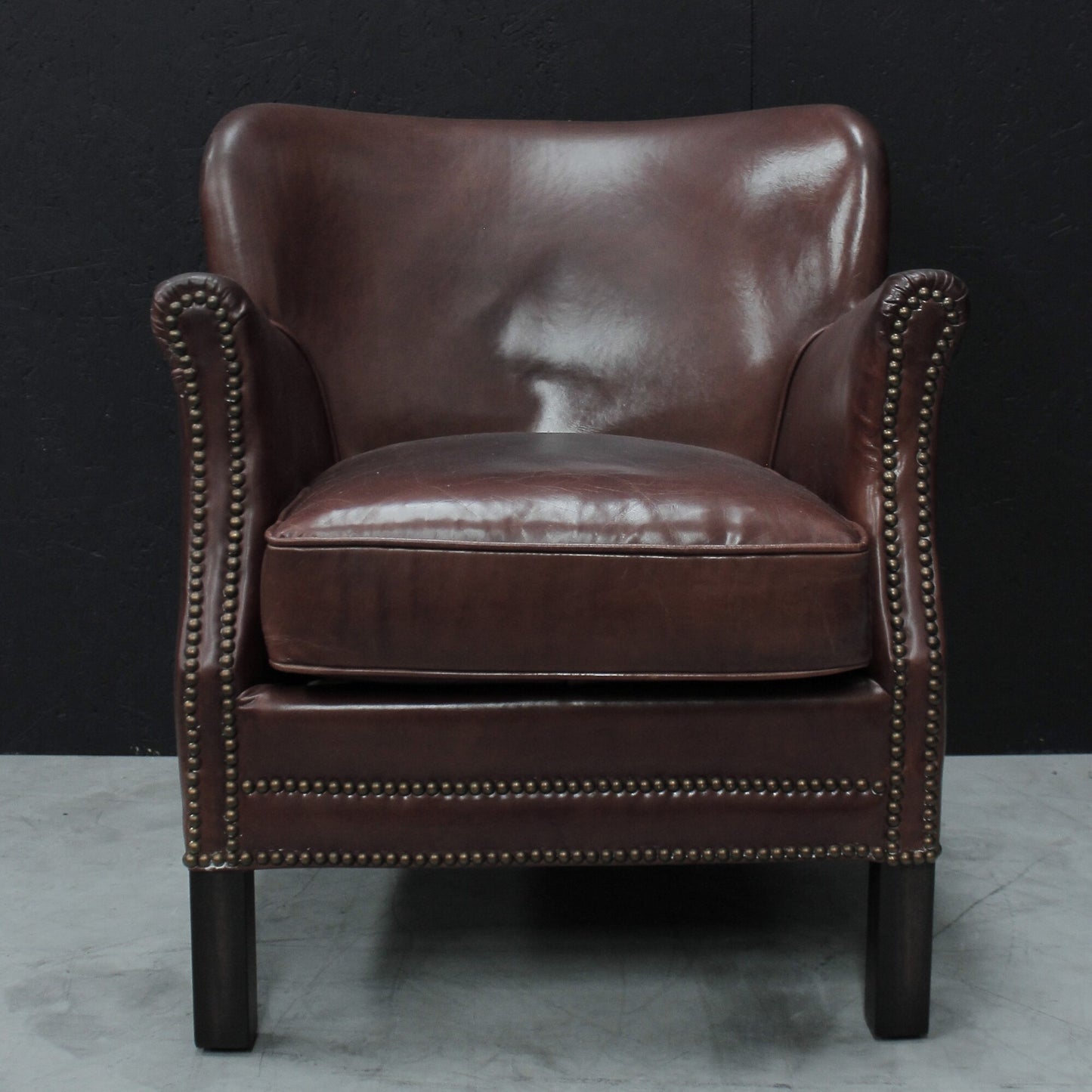 Vintage Leather Member's Club Chair in Deep Brown TK0411-1D
