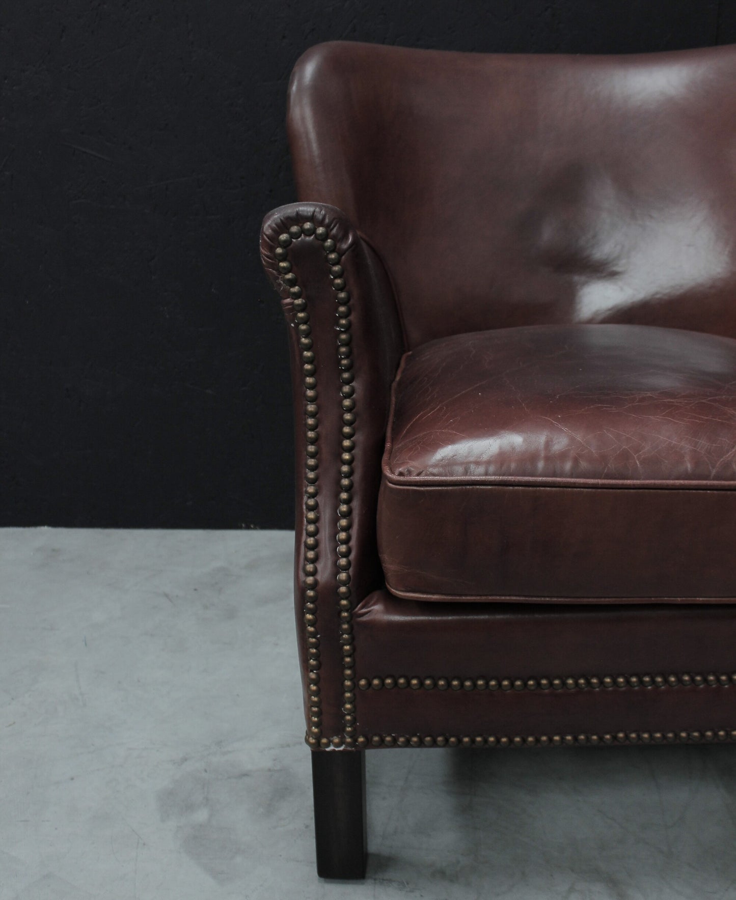 Vintage Leather Member's Club Chair in Deep Brown TK0411-1D