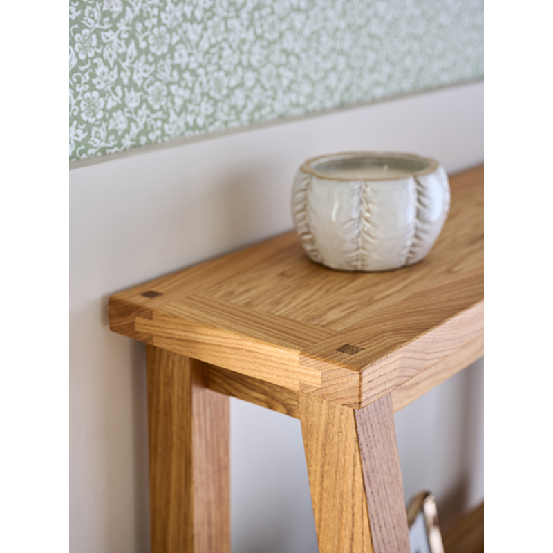 Milton Low Ladder Storage Unit	in Oak Wood - 3652500
