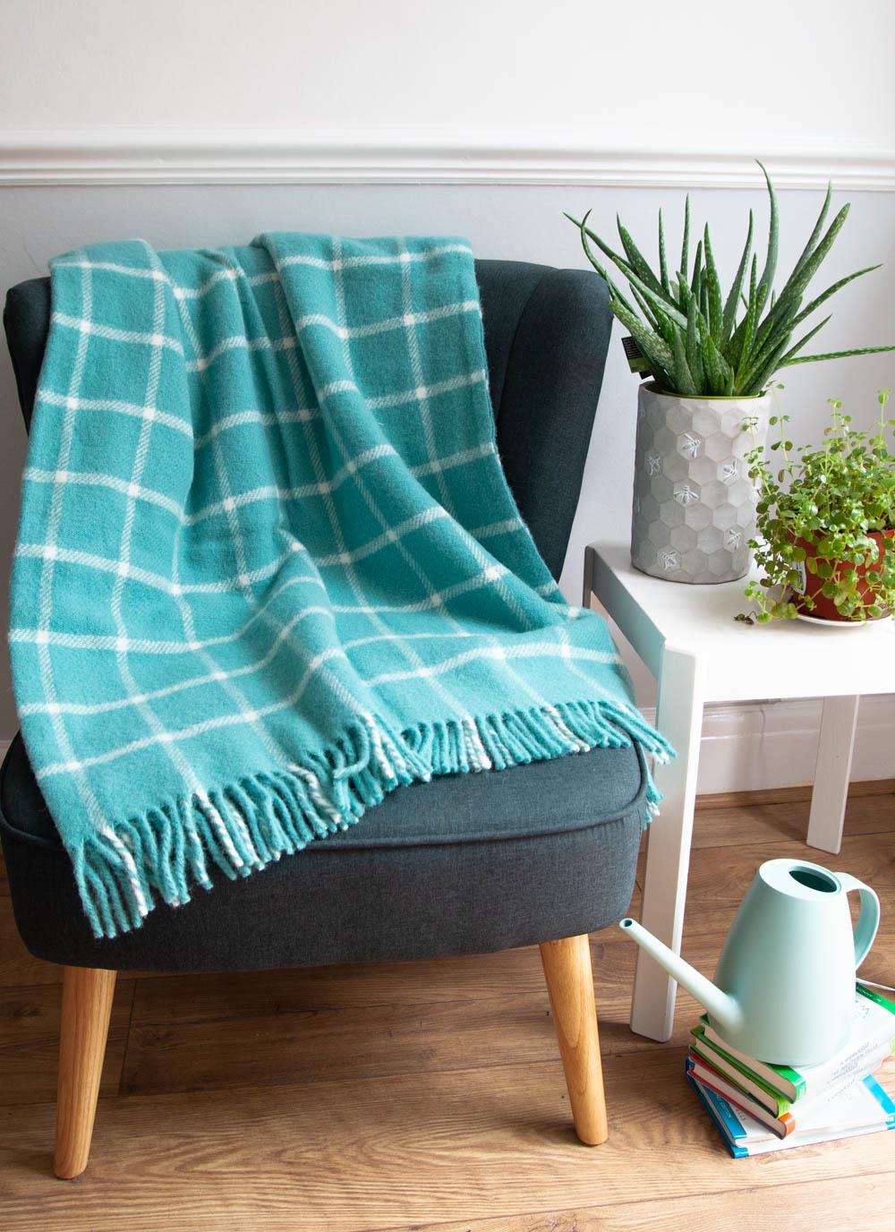 Windowpane Pure New Wool Throw - Spearmint
