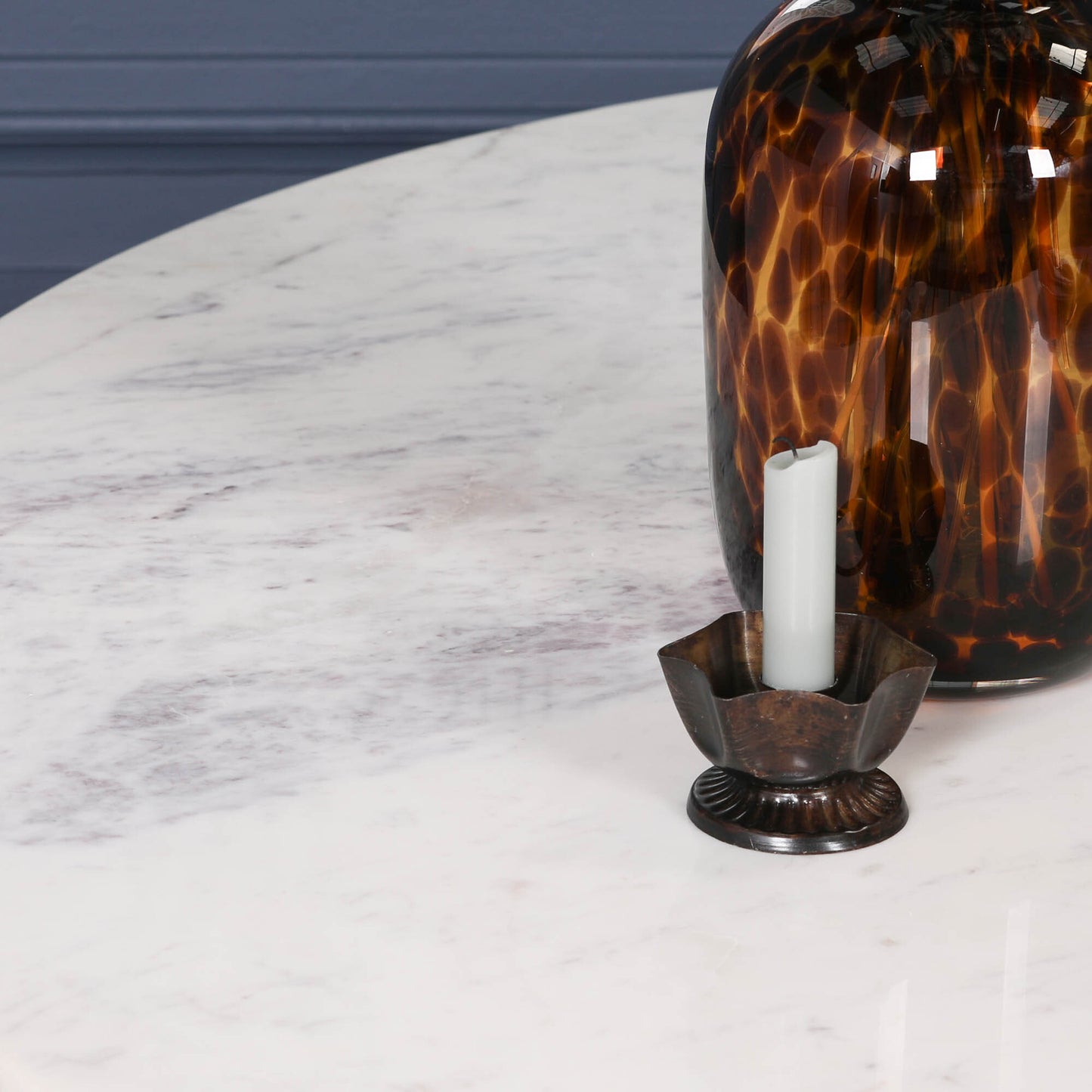 Handcrafted Acacia Wood & Natural Marble Round Dining Table - GMF990