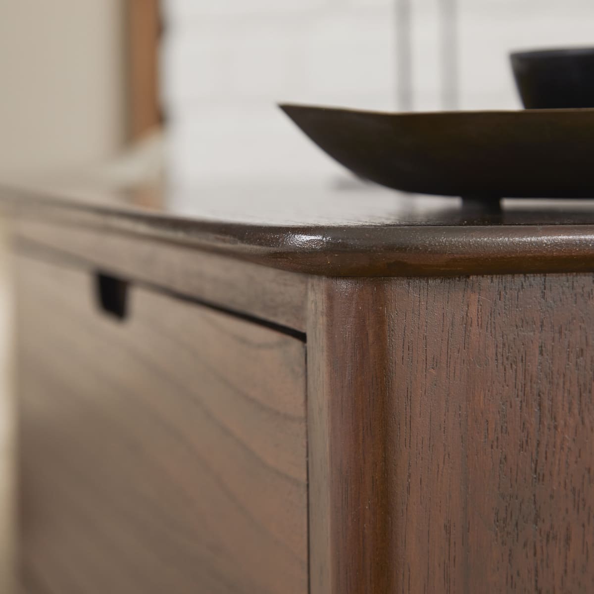 Fishe & Lilly Norway Walnut Chest of 3 Drawers